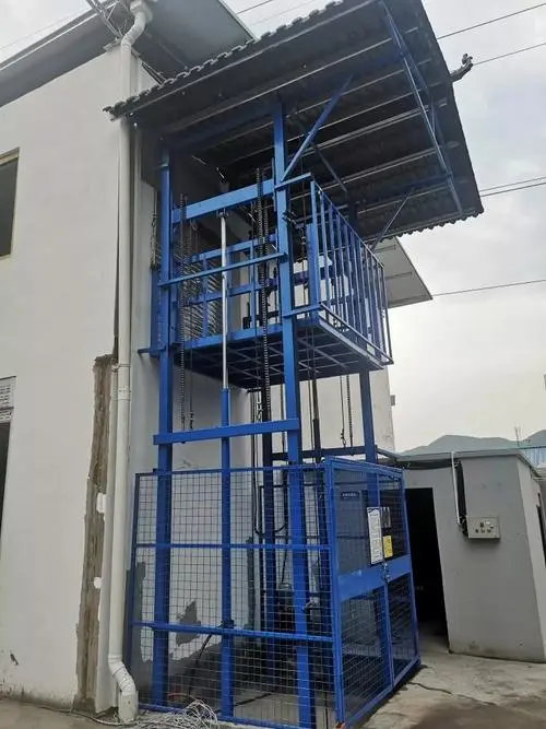 导轨链条升降机